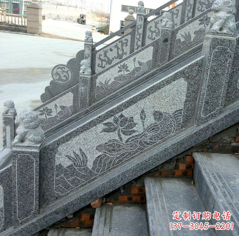 大连青石栏板雕塑—精湛工艺的完美展示