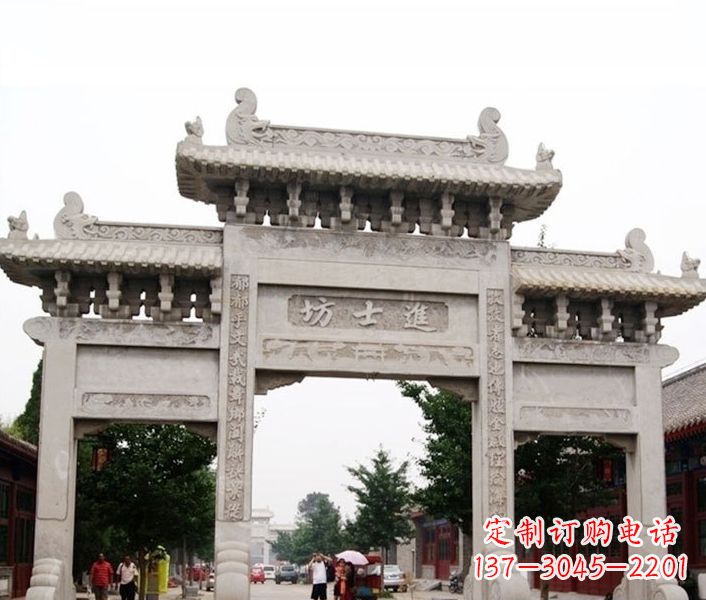 大连艺术匠心打造的石雕牌坊