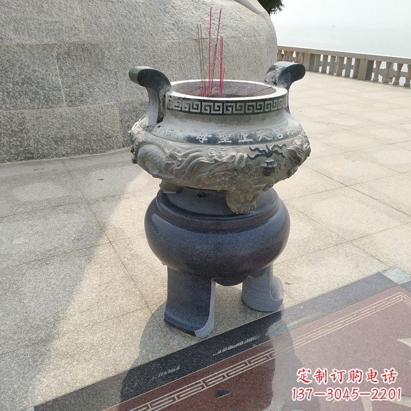 大连石雕圆香炉