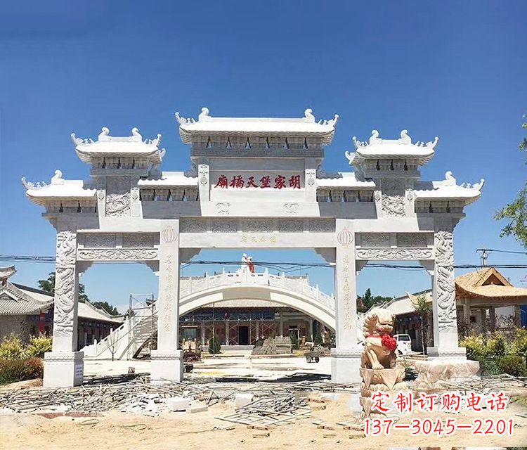 大连石牌坊的雕刻