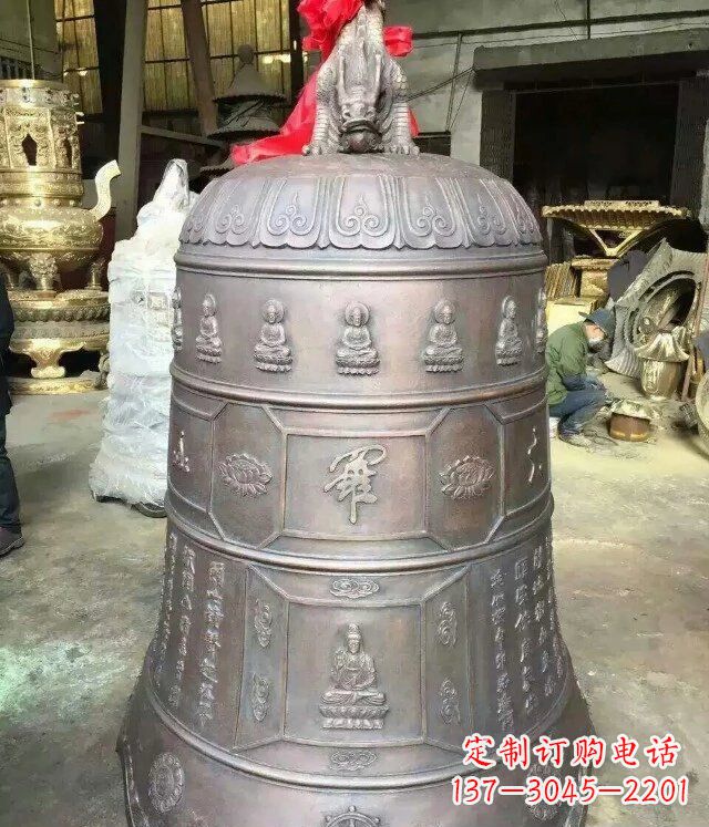 大连寺庙铜雕钟铸铜钟雕塑