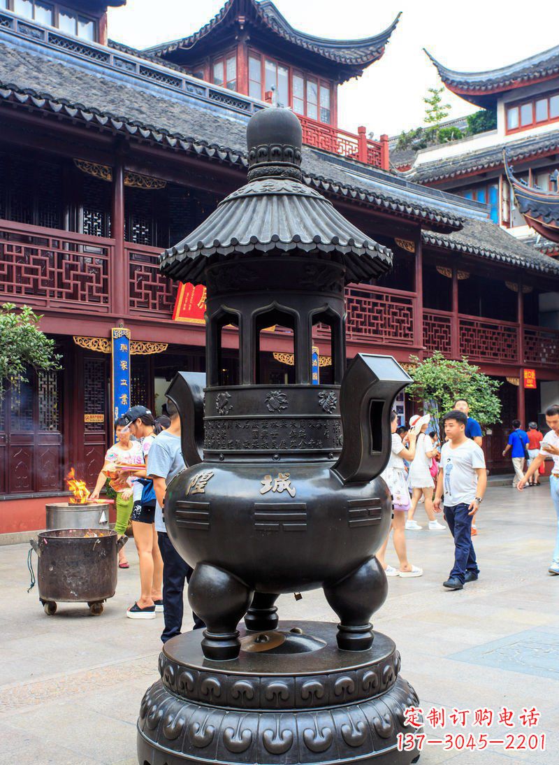 大连寺庙铜香炉铜雕 (2)