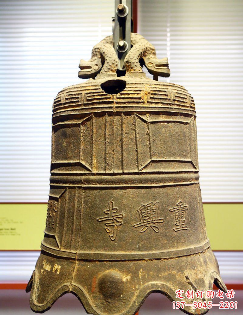 大连寺庙铜钟铜雕
