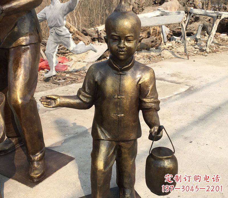 大连提灯笼的小男孩铜雕