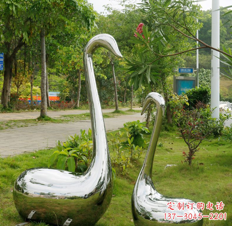 大连天鹅抽象不锈钢雕塑