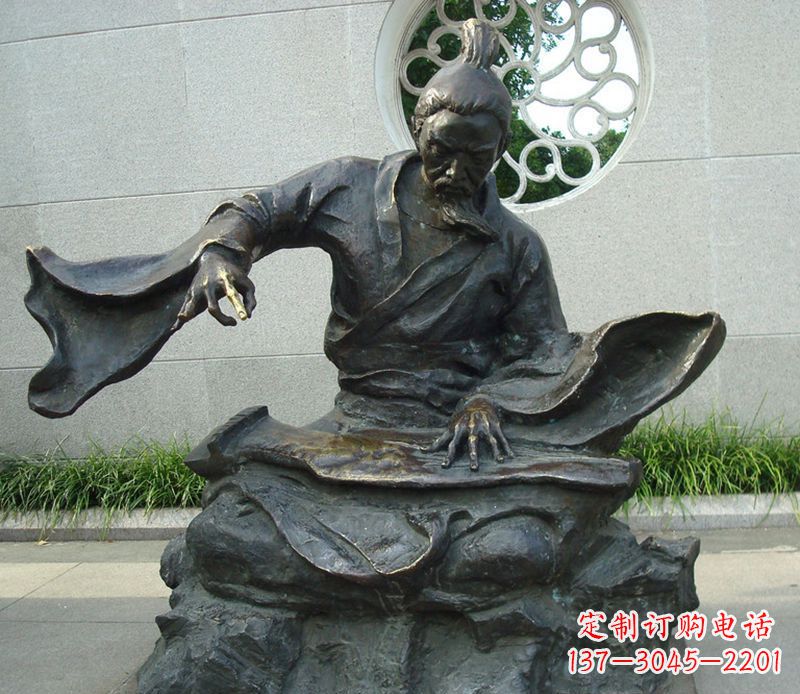 大连铜雕弹钢琴
