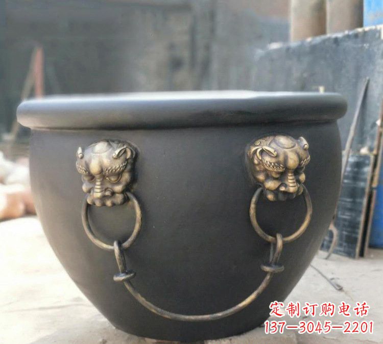 大连铜雕故宫水缸