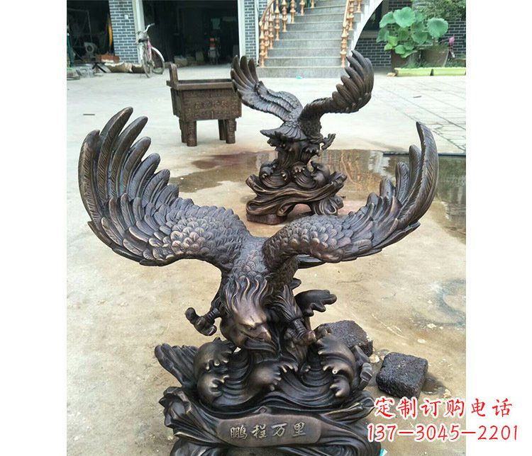 大连铜雕园林飞鹰动物雕塑