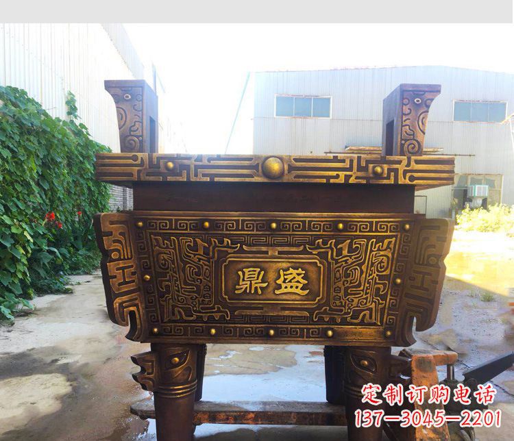 大连铜雕招财鼎盛香炉