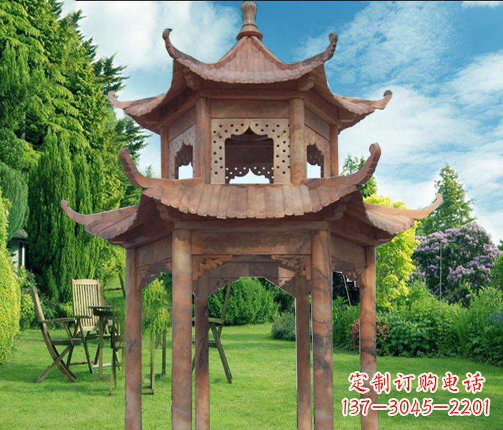 大连晚霞红公园建筑凉亭
