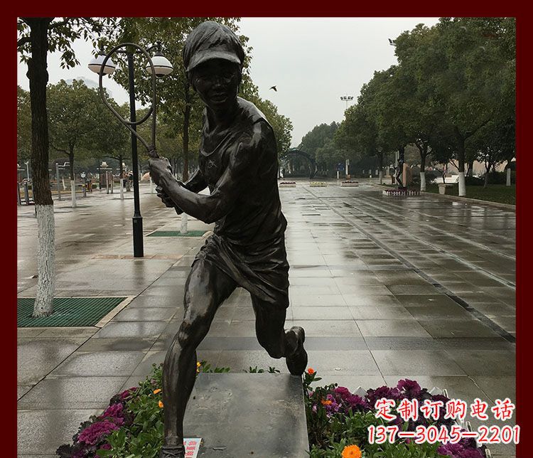 大连网球运动人物铜雕