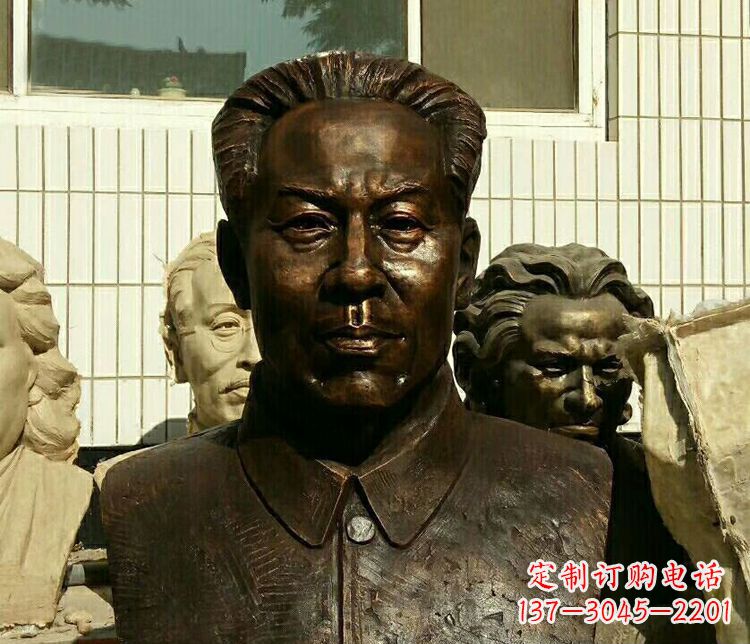 大连伟人刘少奇胸像铜雕