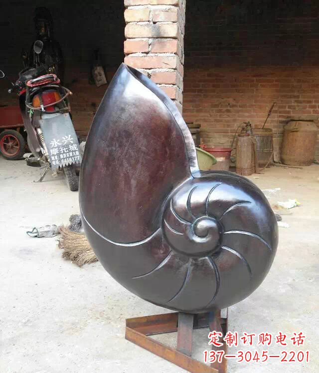 大连蜗牛公园景观动物铜雕