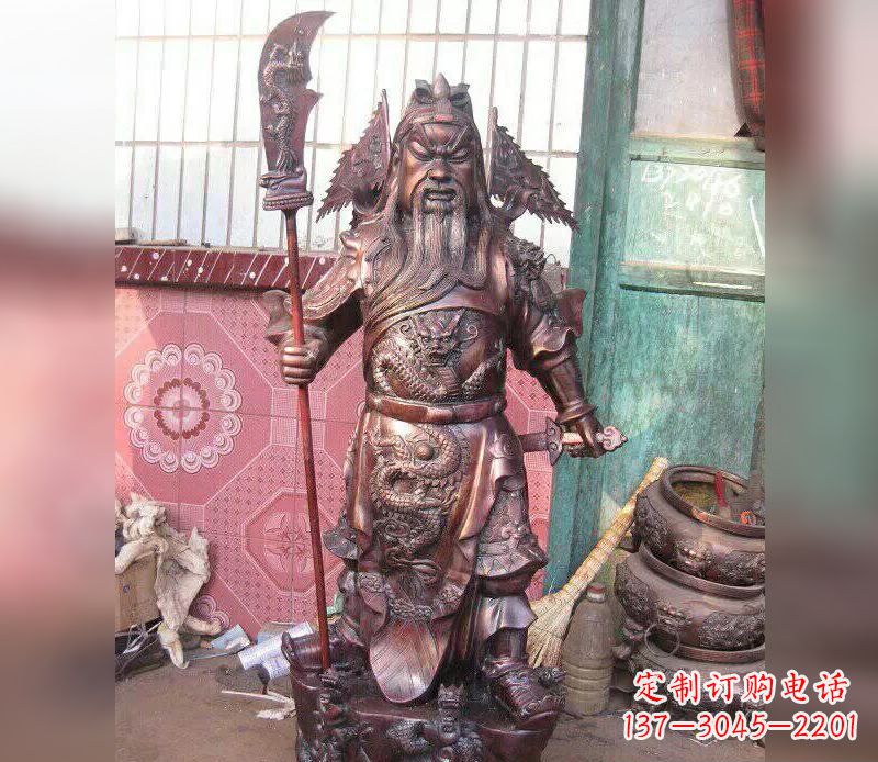 大连武财神关公提刀铜雕