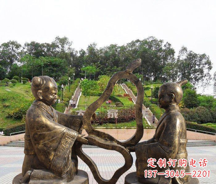 大连校园抽象孔融让梨铜雕