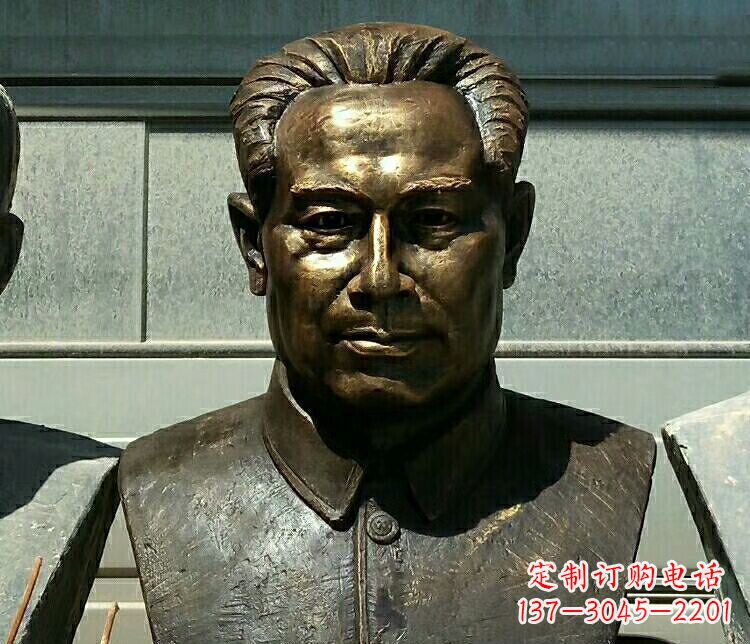 大连校园周恩来胸像铜雕