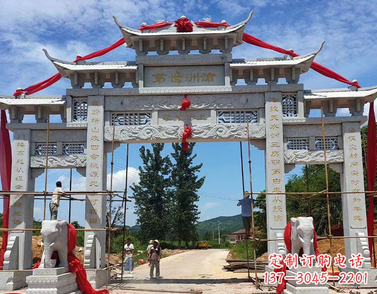 大连由阳石雕牌坊