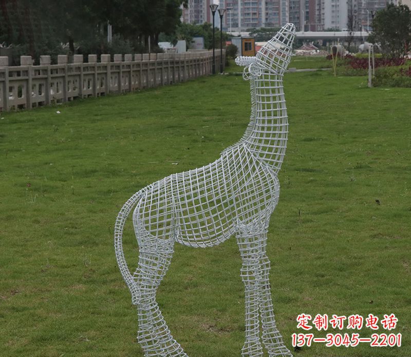 大连园林镂空仰头麋鹿不锈钢雕塑