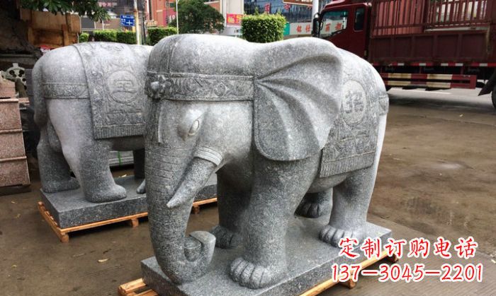 大连招财进宝芝麻灰大象石雕 (3)