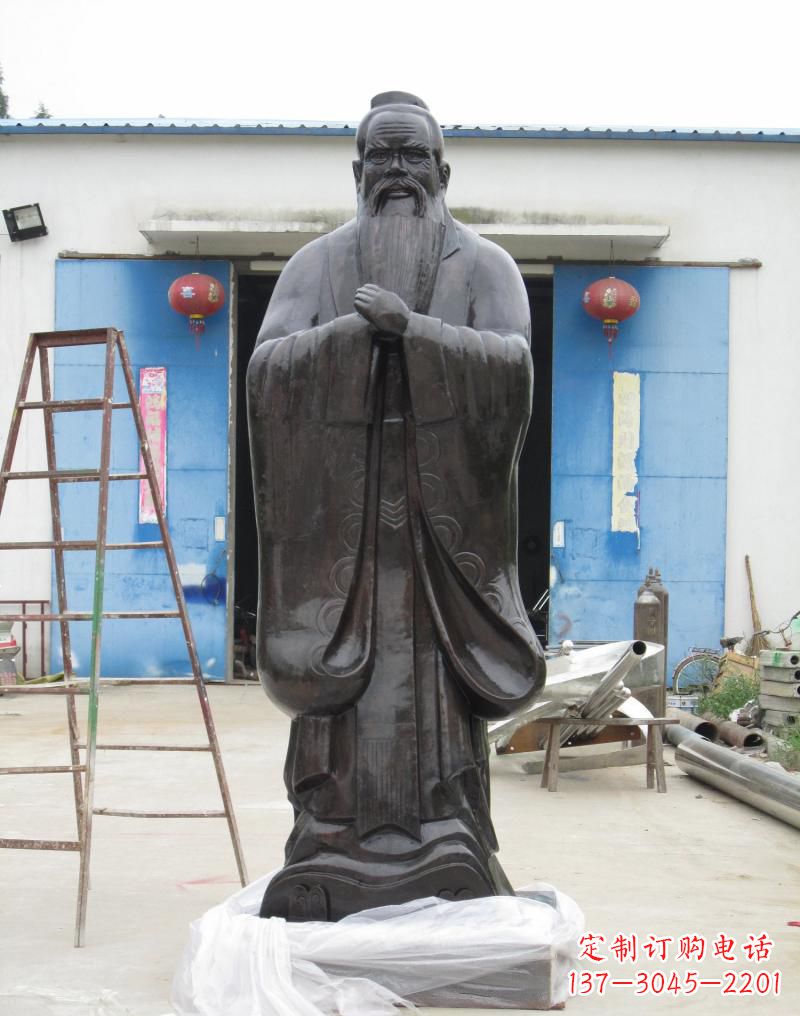 大连铸铜孔子摆件
