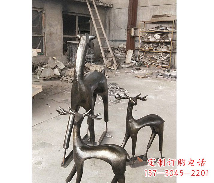 大连铸铜梅花鹿动物铜雕摆件