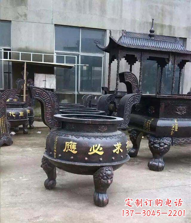 大连铸铜寺庙香炉铜雕