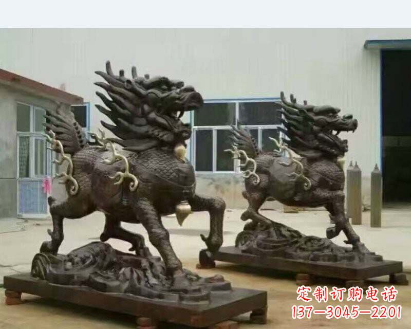 大连铸铜踏浪麒麟雕塑