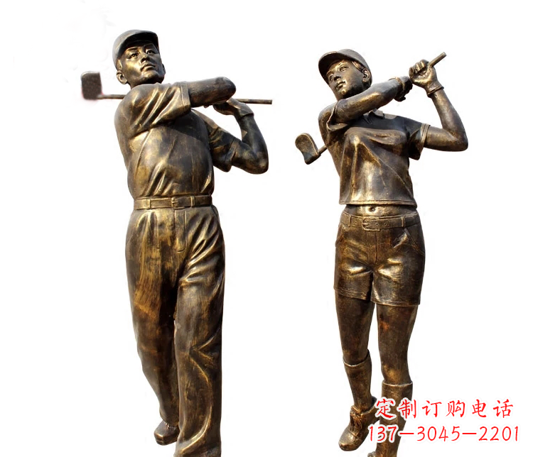 大连公园打高尔夫人物铜雕