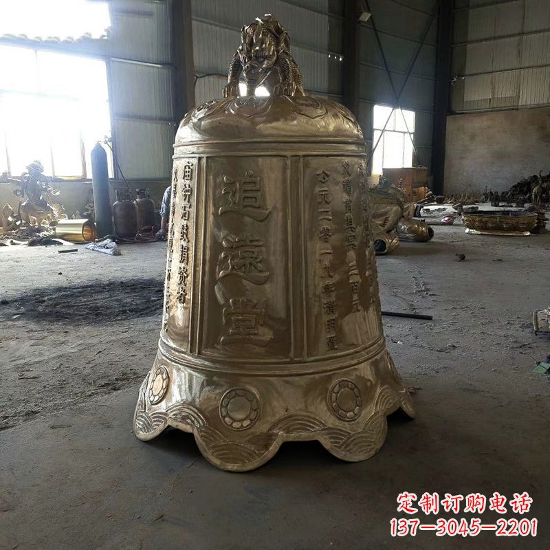 大连宗祠铜钟雕塑